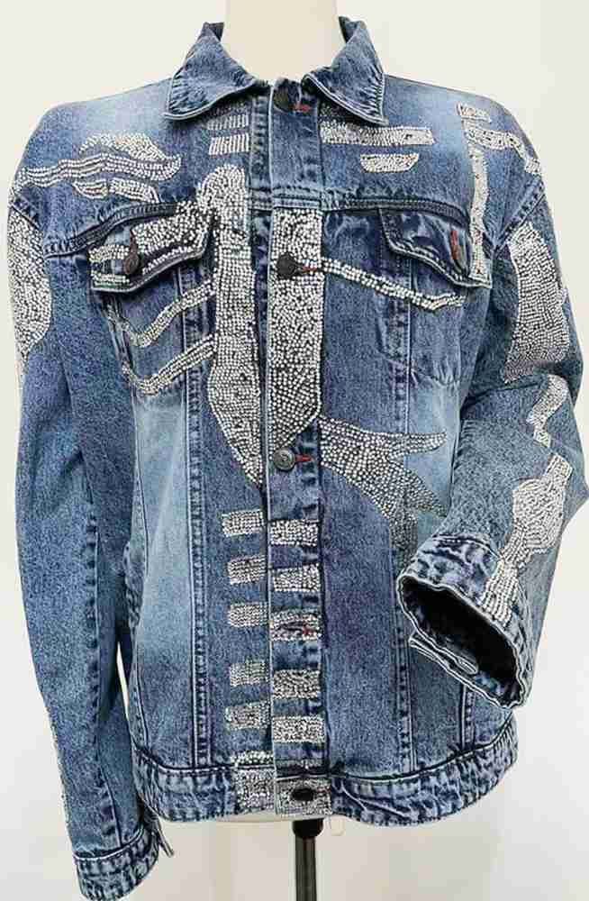 Front of The Kid Laroi's denim jacket from Tragic music video