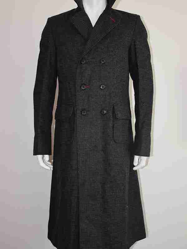 Sherlock Holmes long woolen black coat - front