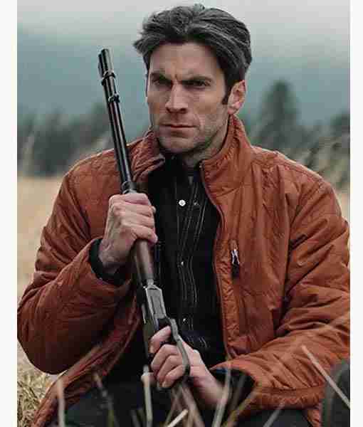 Wes Bentley as Jamie Dutton from Yellowstone in a tan brown parachute jacket