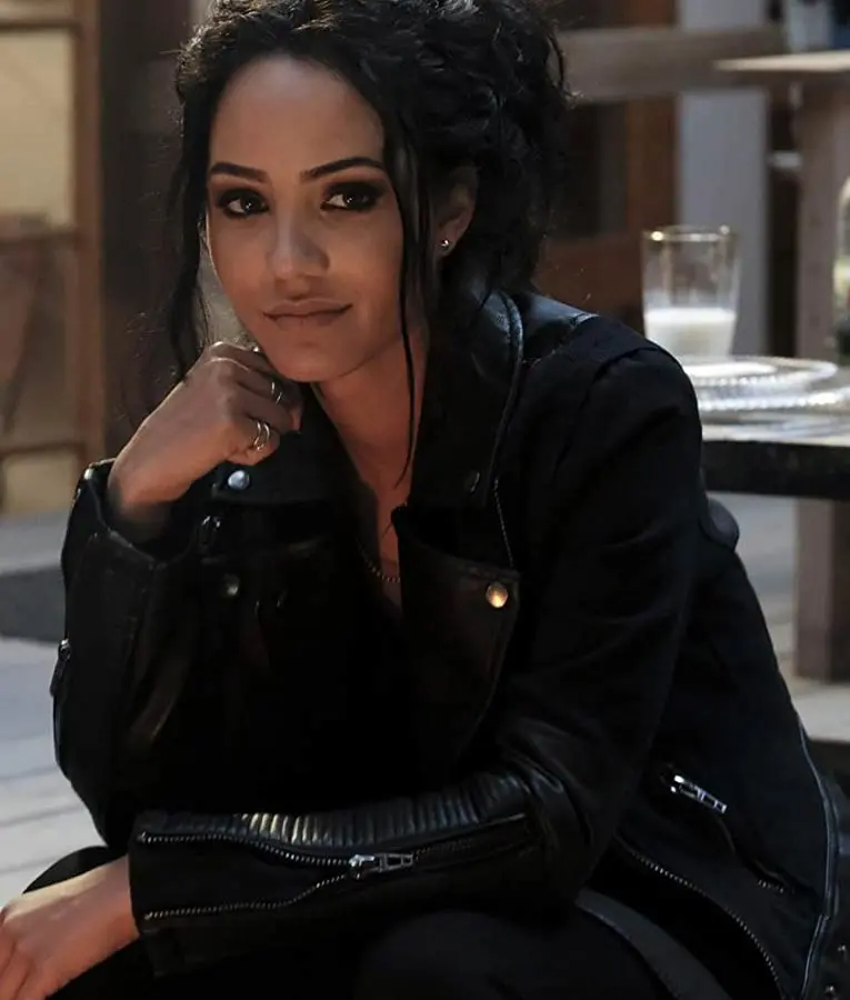 Tristin Mays as Riley Davis in the MacGyver TV show