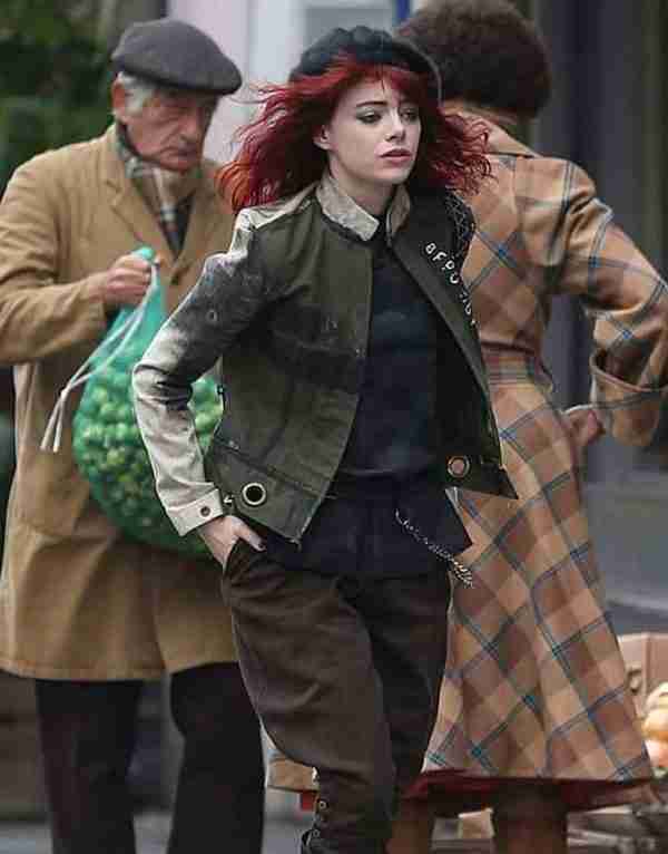 Emma Stone wearing a cotton jacket on the set of Cruella 2021 movie