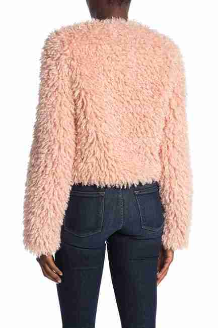 Delilah McCall's (Laya DeLeon Hayes) pink faux fur coat - back
