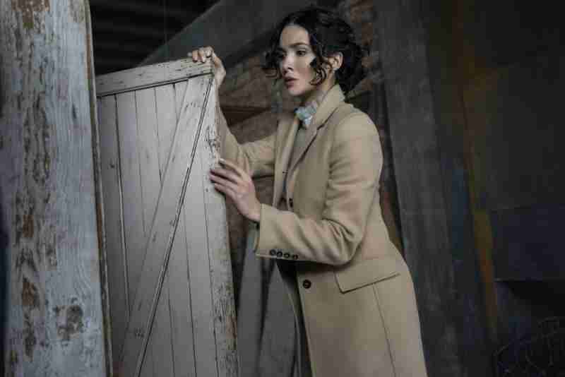 Nancy Drew The Murder Of The Legend Hottel Katie Findlay Brown Coat For Women 