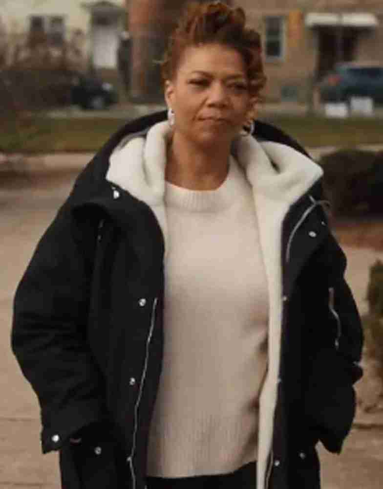 Queen Latifah as Robin McCall in The Equalizer 2021