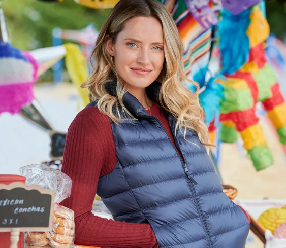 gingerbread miracle Merritt Patterson blue quilted vest
