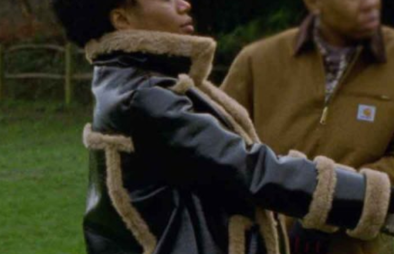 https://celebrityjacket.com/virgin-river-melinda-monroe-coat-2/