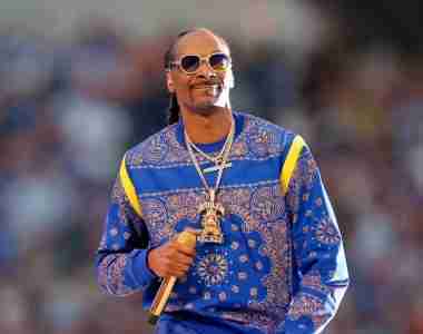 Snoop Dogg Blue Bandana Tracksuit Guide | Celebrity Jacket
