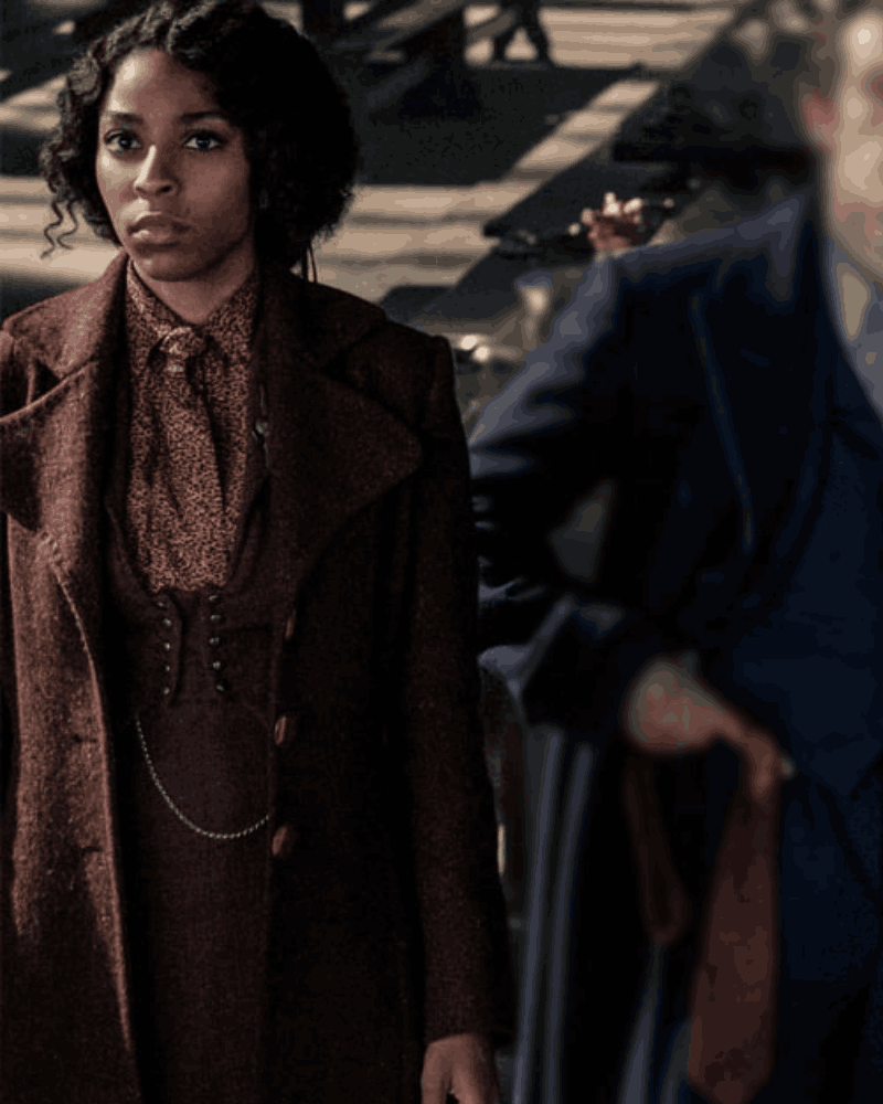 Eulalie Hicks Fantastic Beasts: The Secrets Of Dumbledore 2022 Trench Maroon Coat