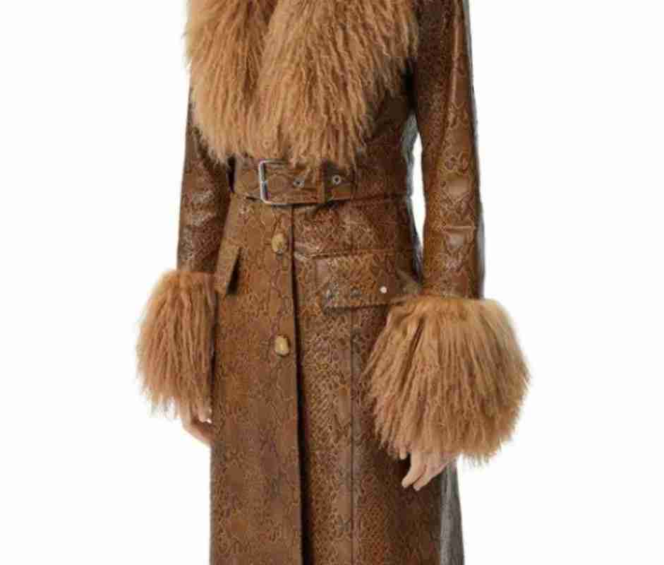 Red Notice 2021 Gal Gadot Brown Fur Coat