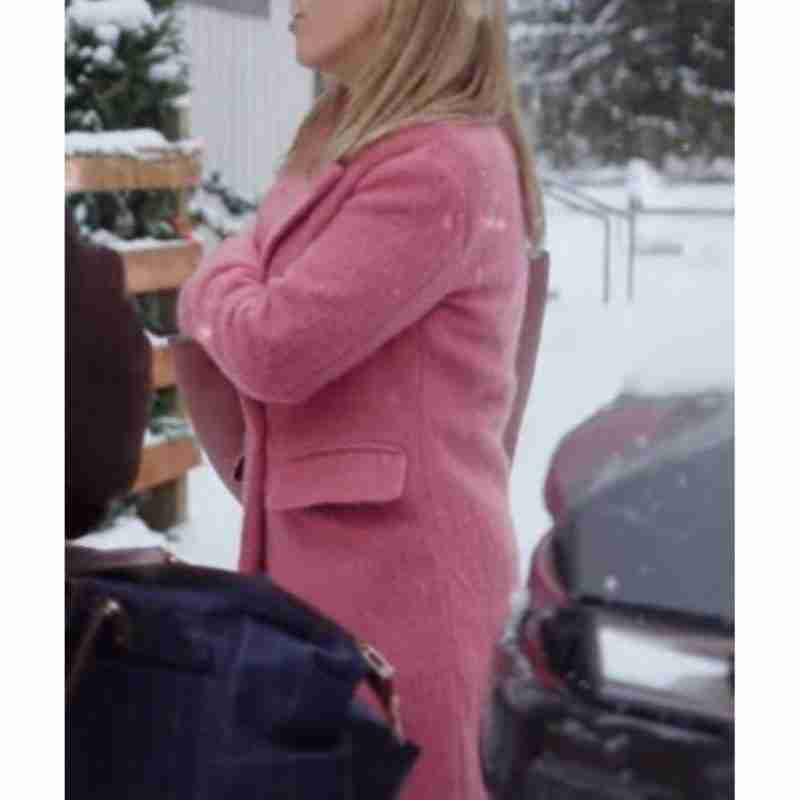 A Cozy Christmas Inn Jodie Sweetin Pink Wool Buttoned Coat